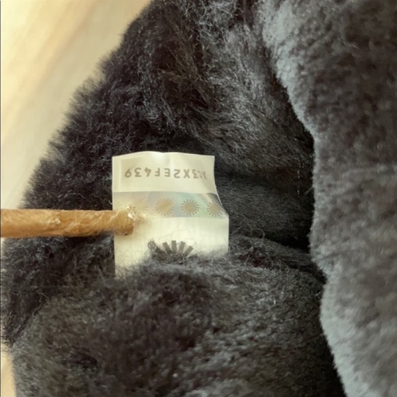 🌴🔆UGG- CLASSIC SHORT SNOW LEOPARD BOOTS🔆🌴 - Picture 11 of 13